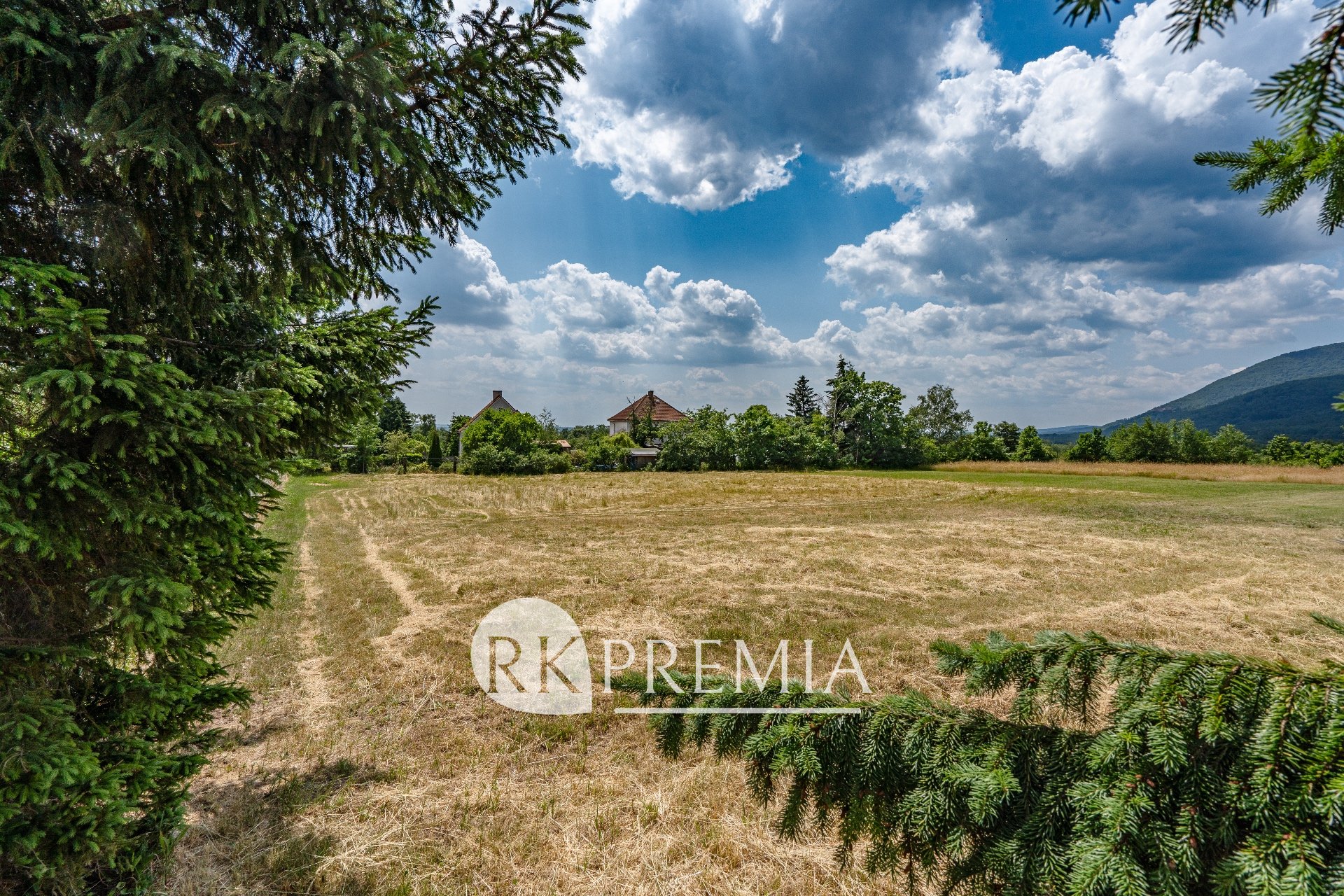 14Foto_Stavební pozemek Horní Jiřetín