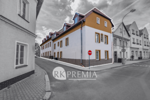 nabizi-prodej-cinzovni-dum-vaclavske-namesti-78-13-trmice-trmice-b82d82