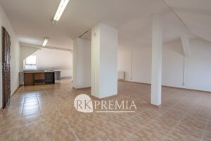 8Foto_Prodej výrobního areálu_Myslbekova