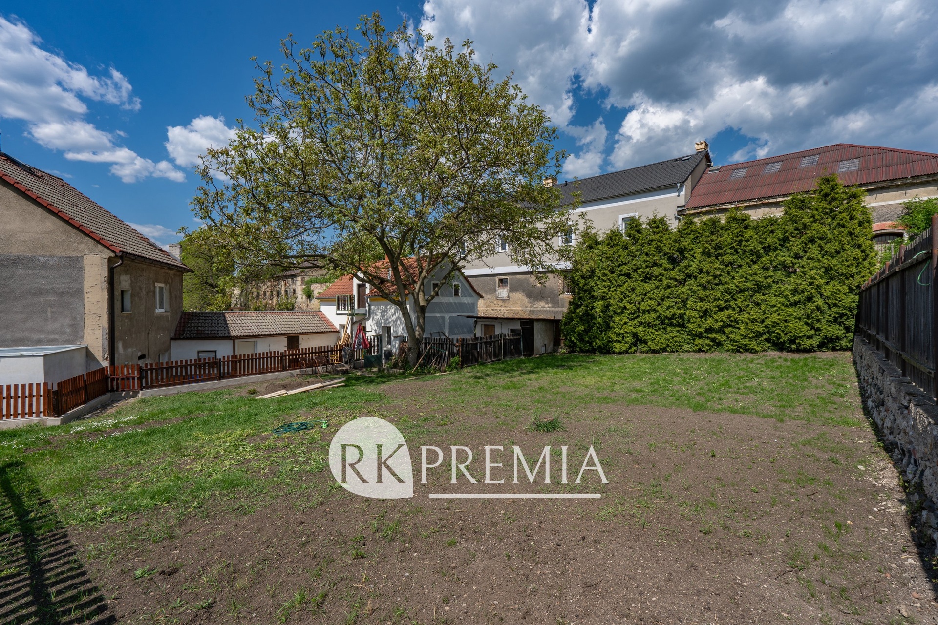 10Foto_Prodej RD Všechlapy