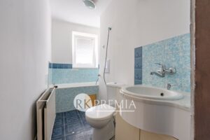 10foto_Prodej bytu 3+1, Měrunice