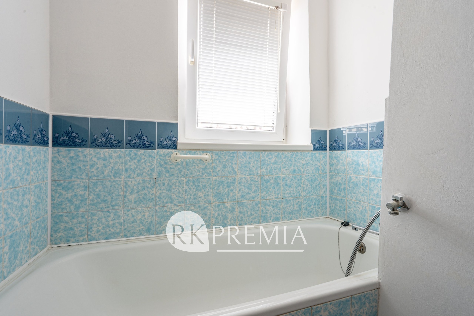 11foto_Prodej bytu 3+1, Měrunice