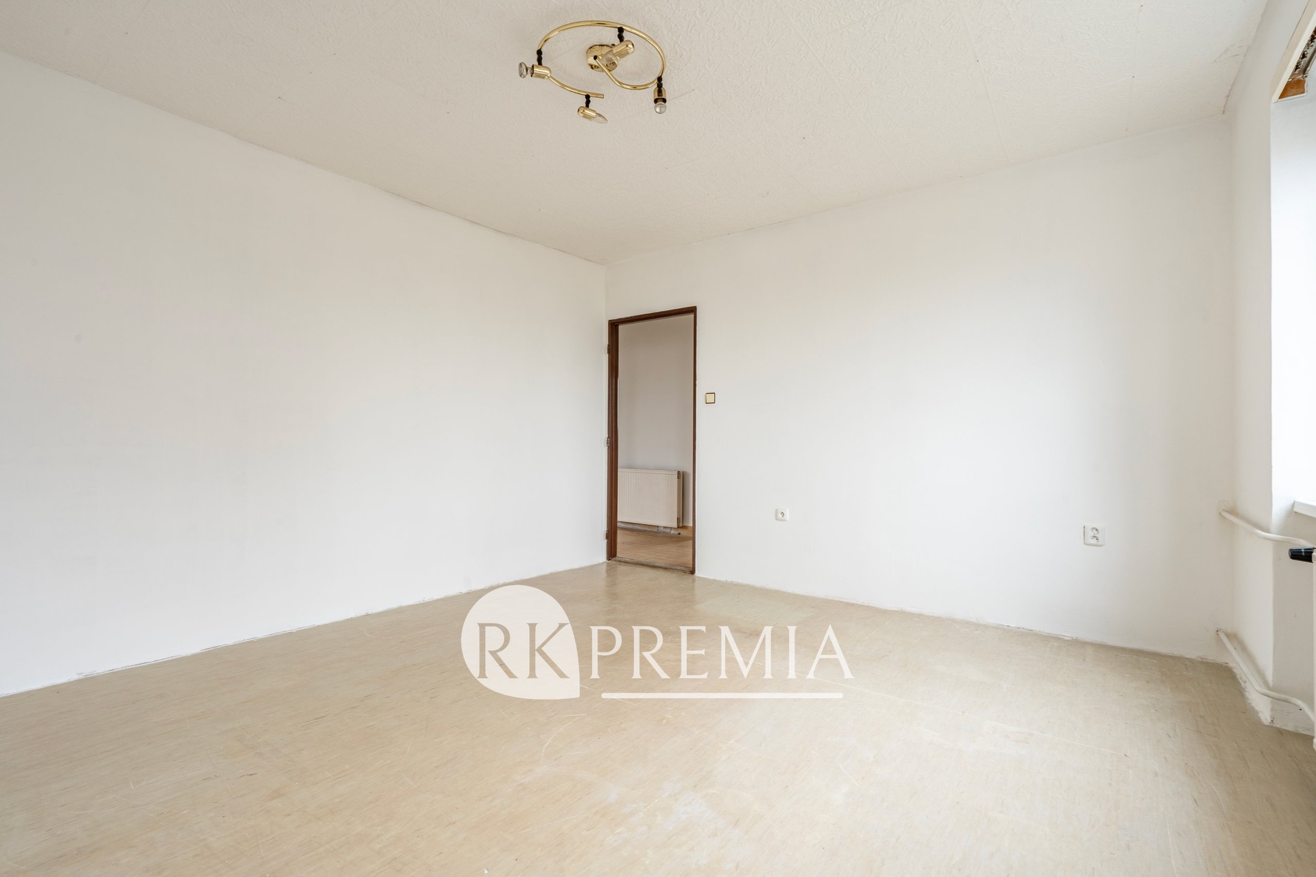 14foto_Prodej bytu 3+1, Měrunice