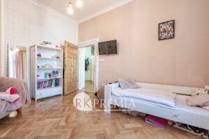 20foto_Čelakovského 3+1