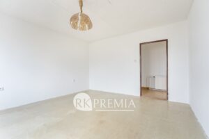 9foto_Prodej bytu 3+1, Měrunice