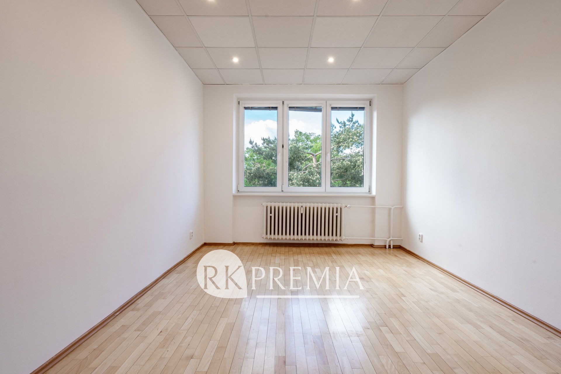 10foto_podnájem 2+1 Svojsíkova 28