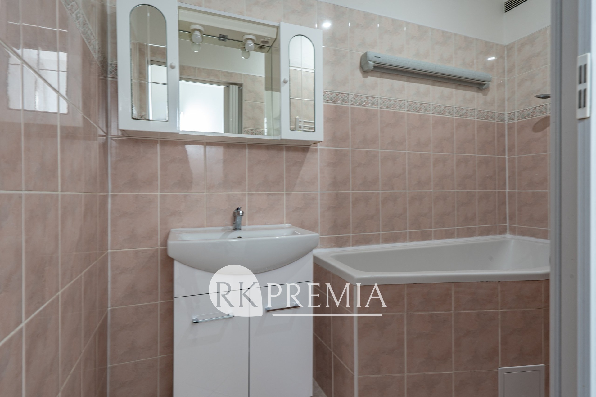 13foto_podnájem 2+1 Svojsíkova 28