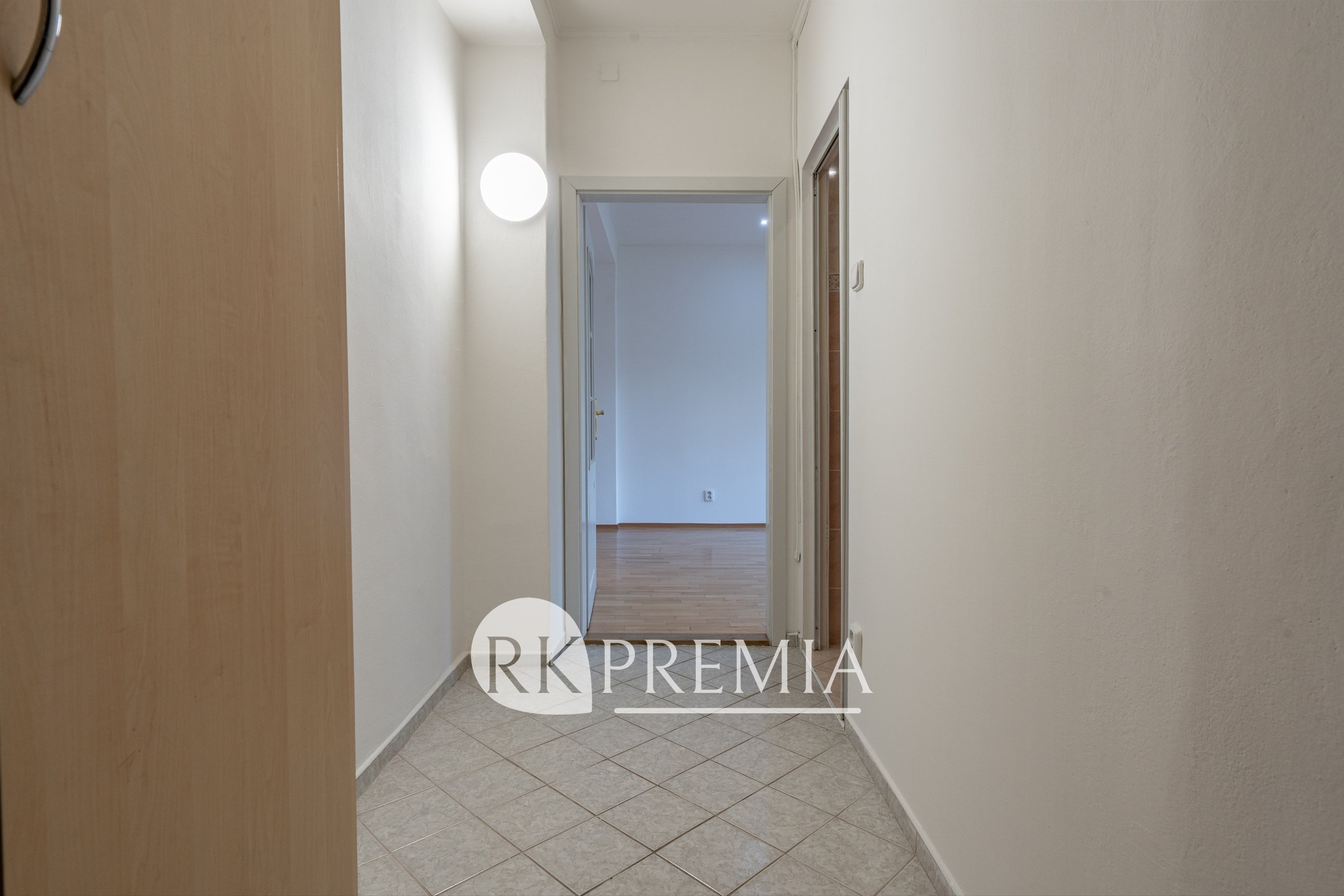 15foto_podnájem 2+1 Svojsíkova 28