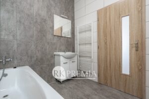 pronajem-3-kk-teplice-28-rijna-dsc0980-d546e7