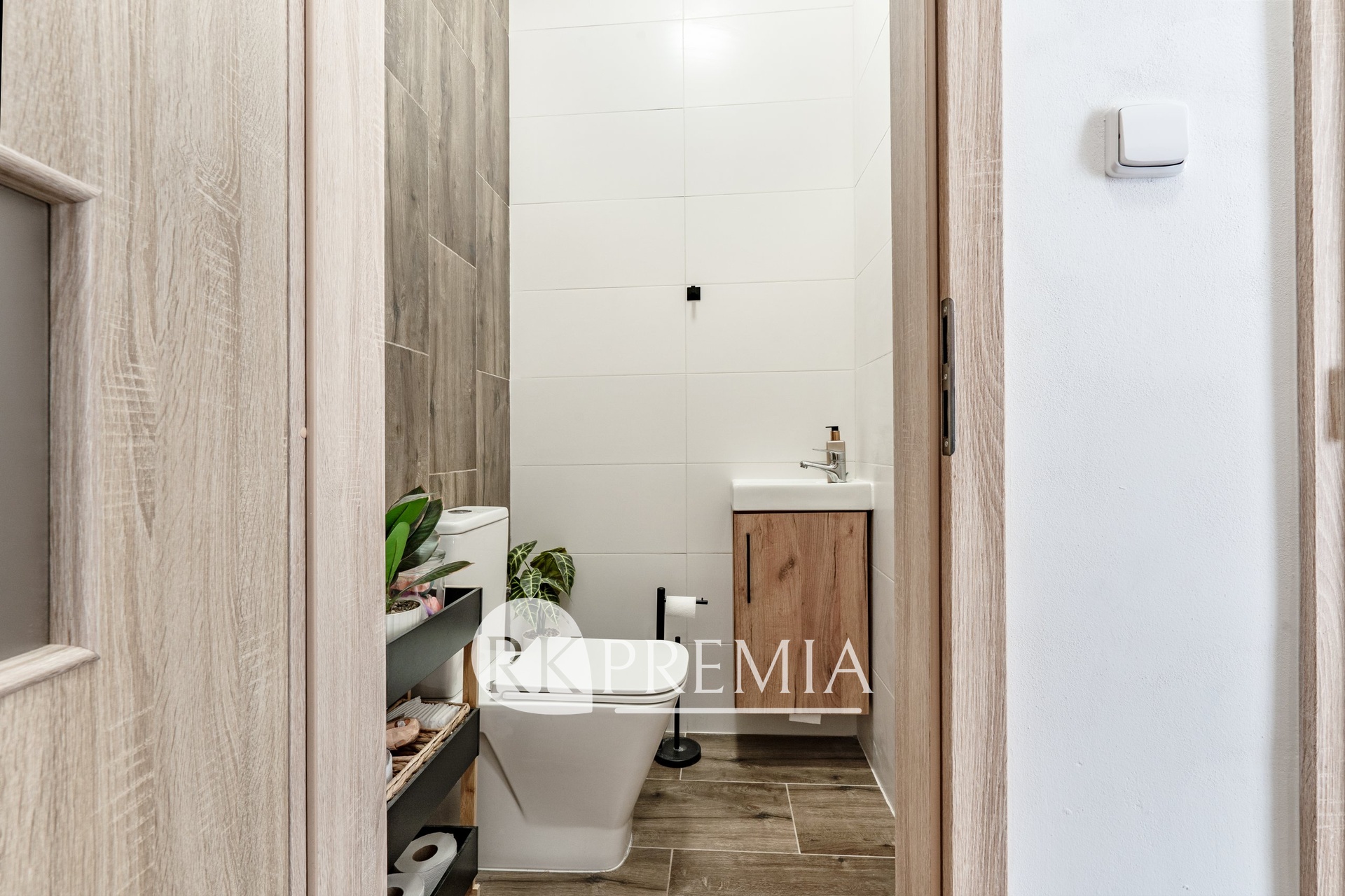15foto_Podnájem 2+1, 28. října, TP