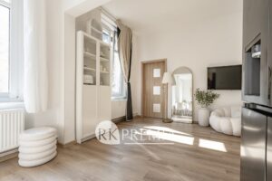 8foto_Podnájem 2+1, 28. října, TP